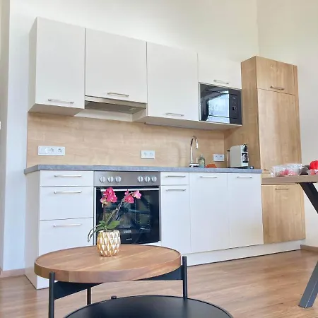 Blumenwiese * رامساو أم داتشستين